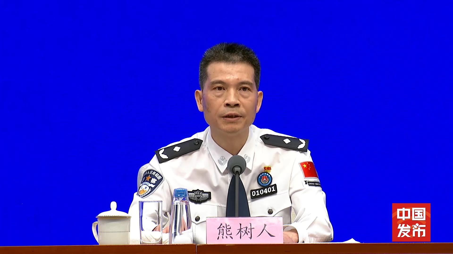 國家移民管理局：目前持用中國護照可以免簽或者落地簽進入全球90多個國家和地區