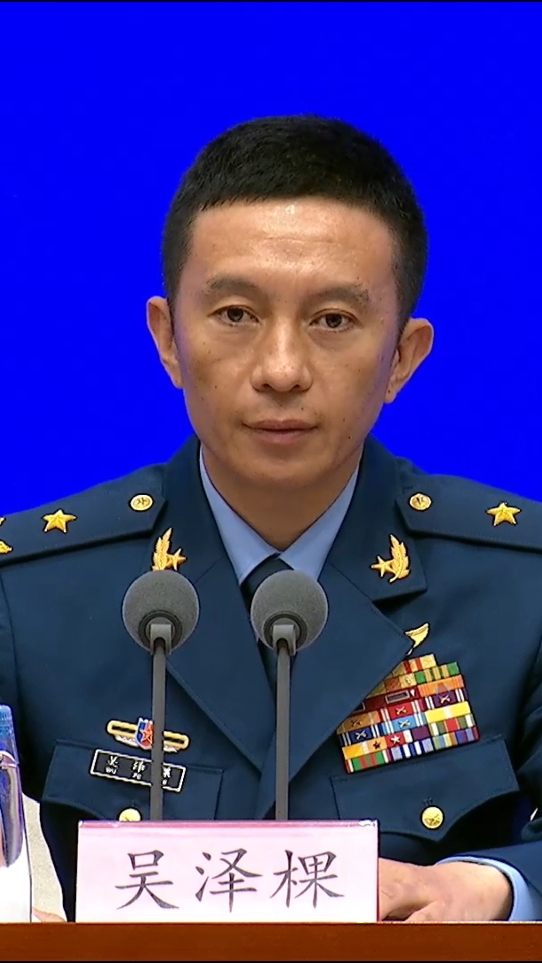 閱兵將展現抗戰功勛榮譽旗幟 戰旗方隊擎旗手來自功勛部隊